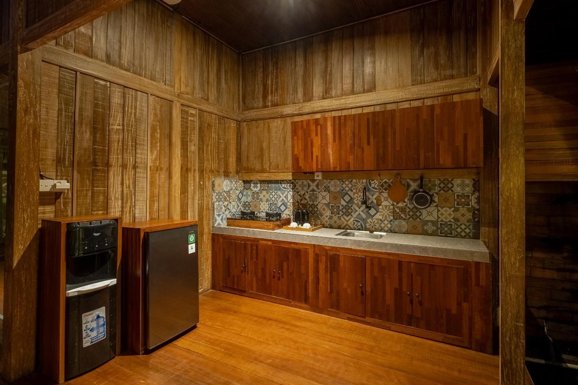 The Ulon Ubud Villa Exterior photo